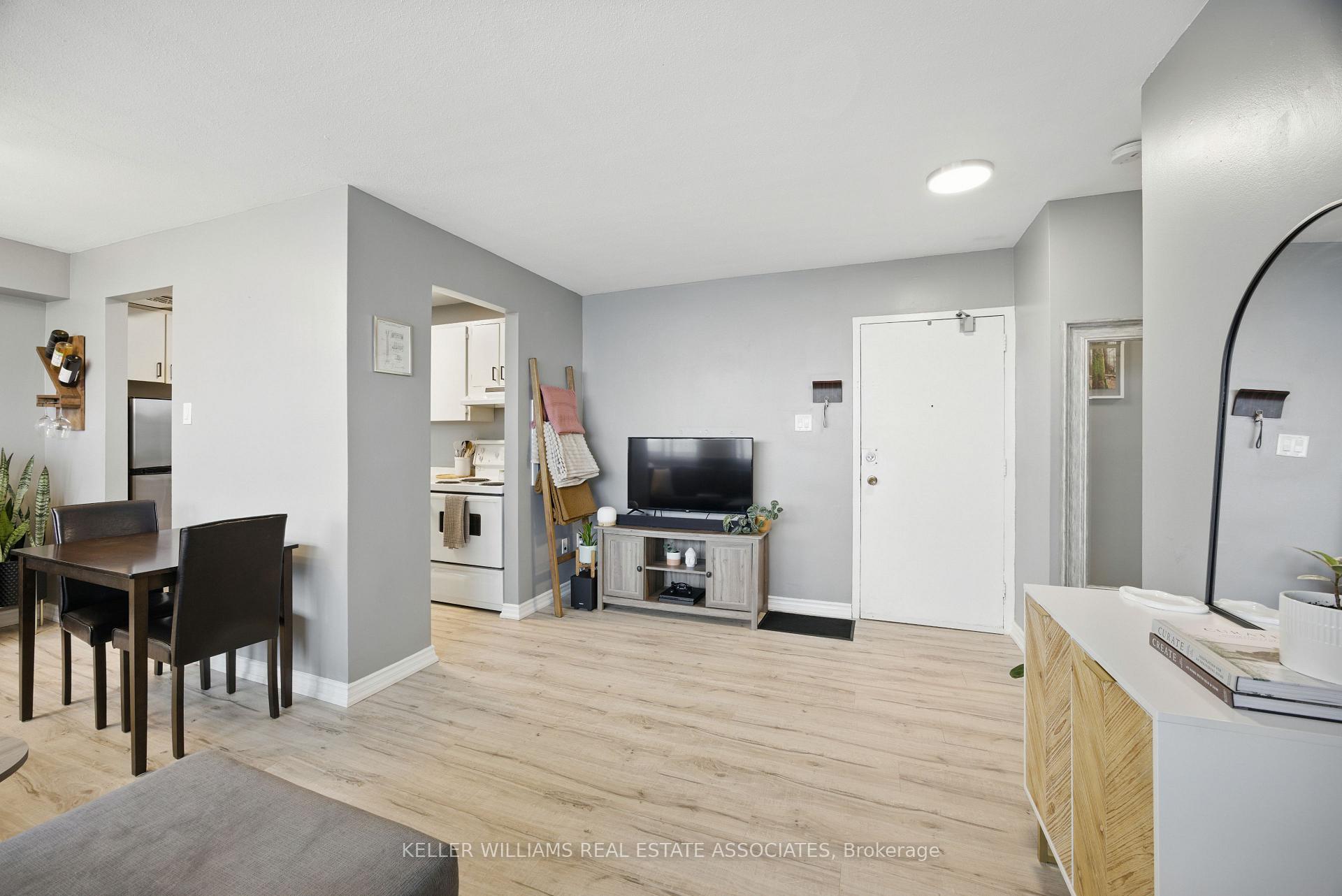 Photo 8 of Unit 304, 15 Albright Road, Hamilton, Vincent — HOMEH