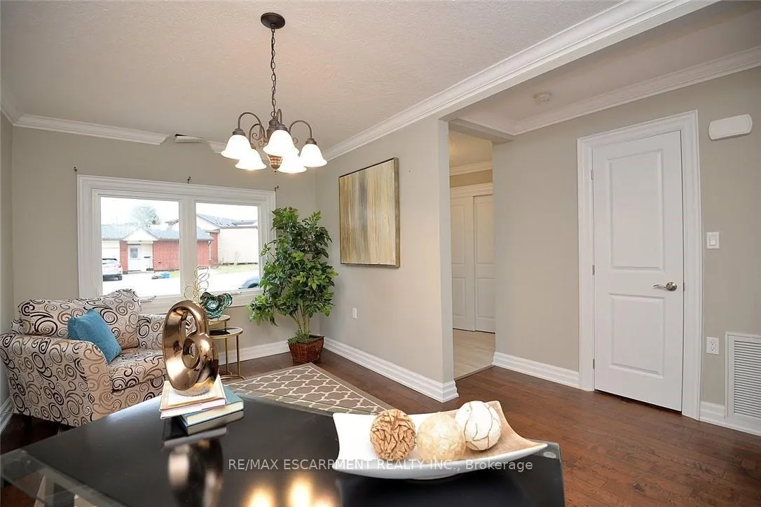 Photo 8 of 41 Sister Kern Terrace, Hamilton, Kennedy — HOMEH