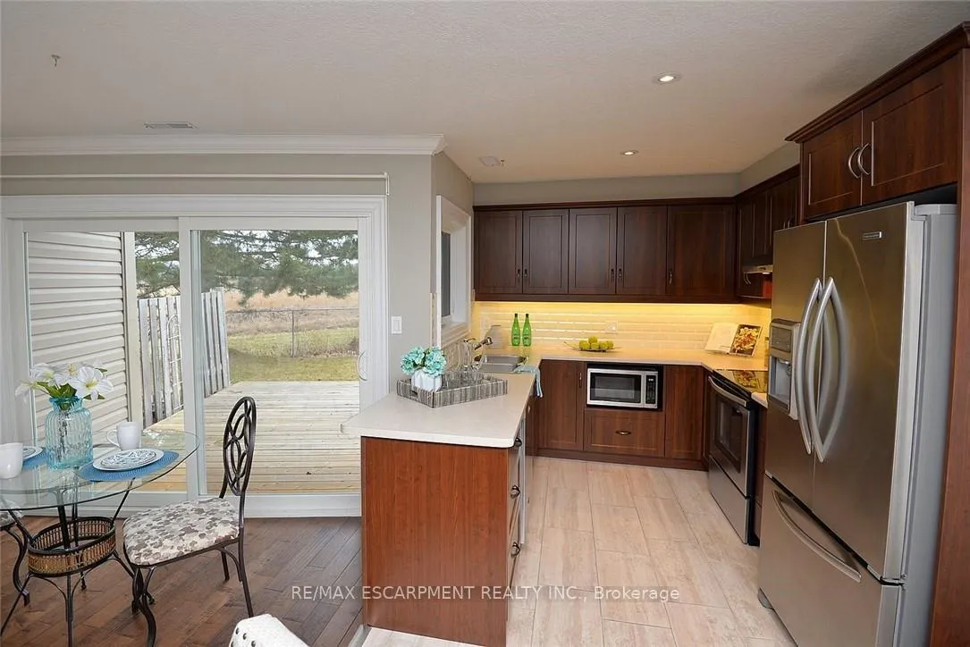 Photo 19 of 41 Sister Kern Terrace, Hamilton, Kennedy — HOMEH