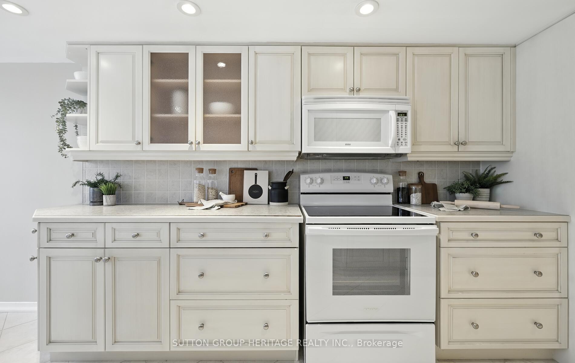 Photo 15 of Unit 308, 45 Cumberland Lane, Ajax, South West — HOMEH
