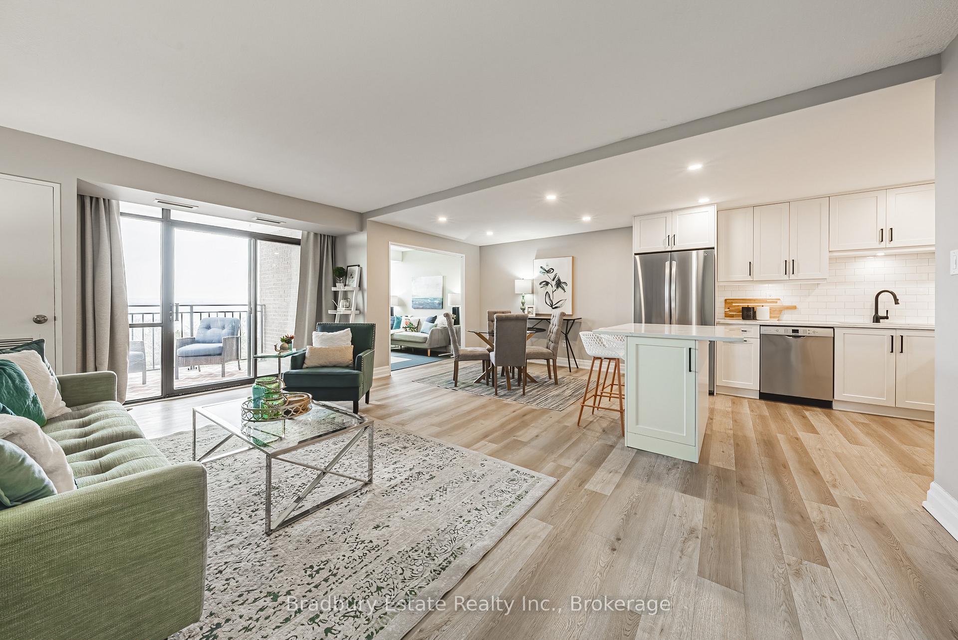 Photo 3 of Unit 1114, 500 Green Road, Hamilton, Lakeshore — HOMEH