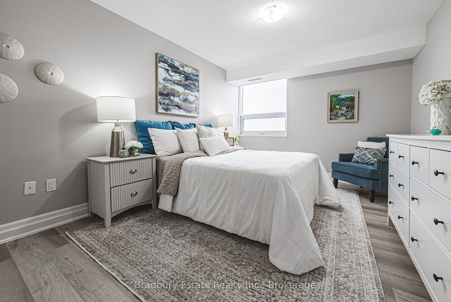 Photo 15 of Unit 1114, 500 Green Road, Hamilton, Lakeshore — HOMEH
