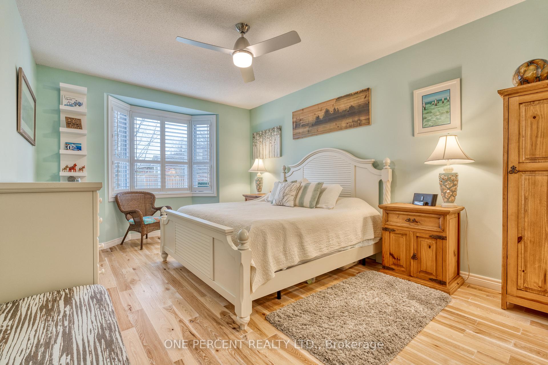 Photo 17 of 5 Twentyplace Boulevard, Hamilton, Twenty Place — HOMEH