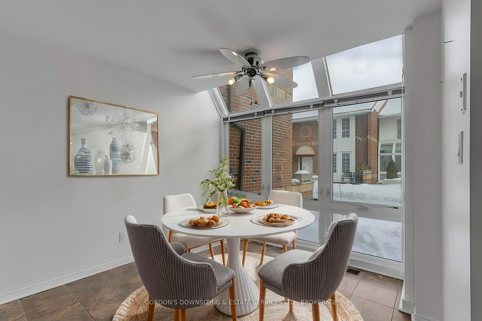 Photo 10 of Unit 32, 1 Place D'armes, Kingston, East of Sir John A. Blvd — HOMEH