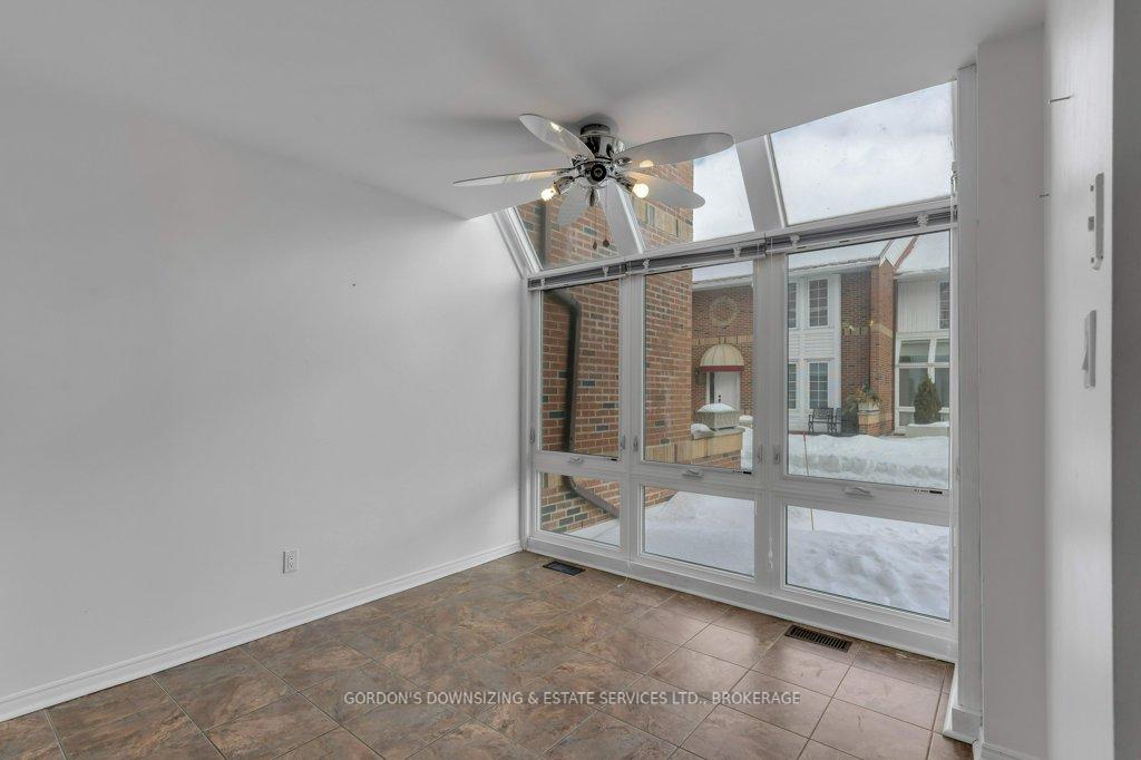 Photo 11 of Unit 32, 1 Place D'armes, Kingston, East of Sir John A. Blvd — HOMEH