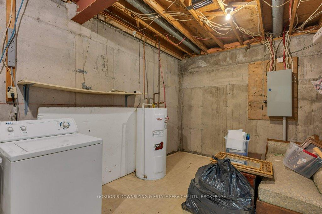 Photo 56 of Unit 32, 1 Place D'armes, Kingston, East of Sir John A. Blvd — HOMEH
