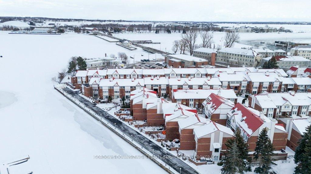 Photo 86 of Unit 32, 1 Place D'armes, Kingston, East of Sir John A. Blvd — HOMEH