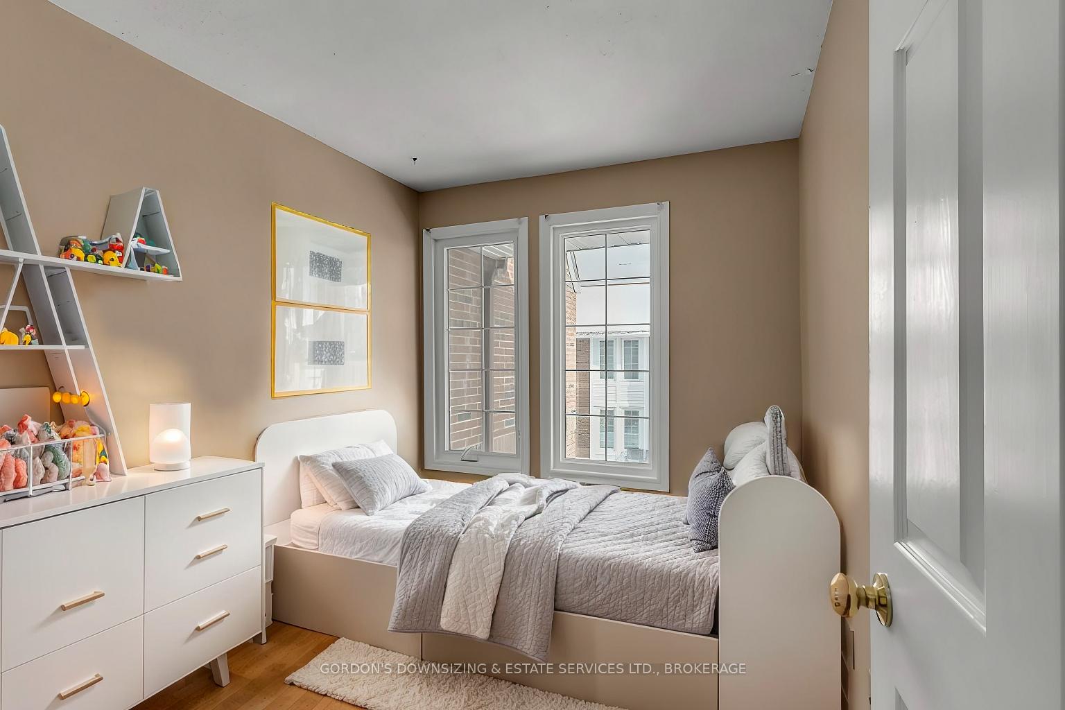 Photo 39 of Unit 32, 1 Place D'armes, Kingston, East of Sir John A. Blvd — HOMEH