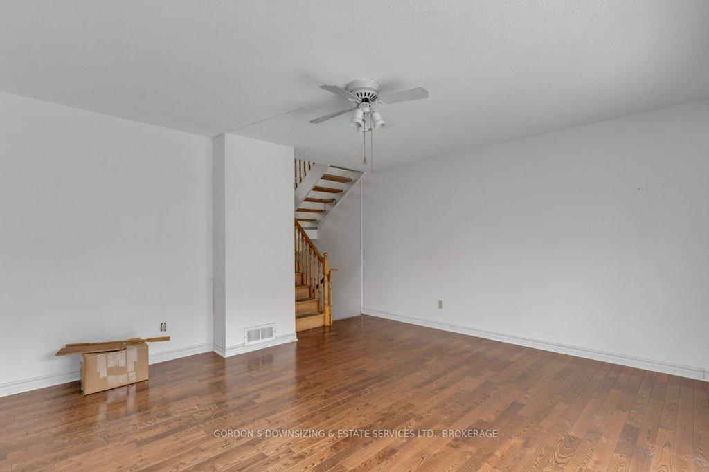 Photo 72 of Unit 32, 1 Place D'armes, Kingston, East of Sir John A. Blvd — HOMEH