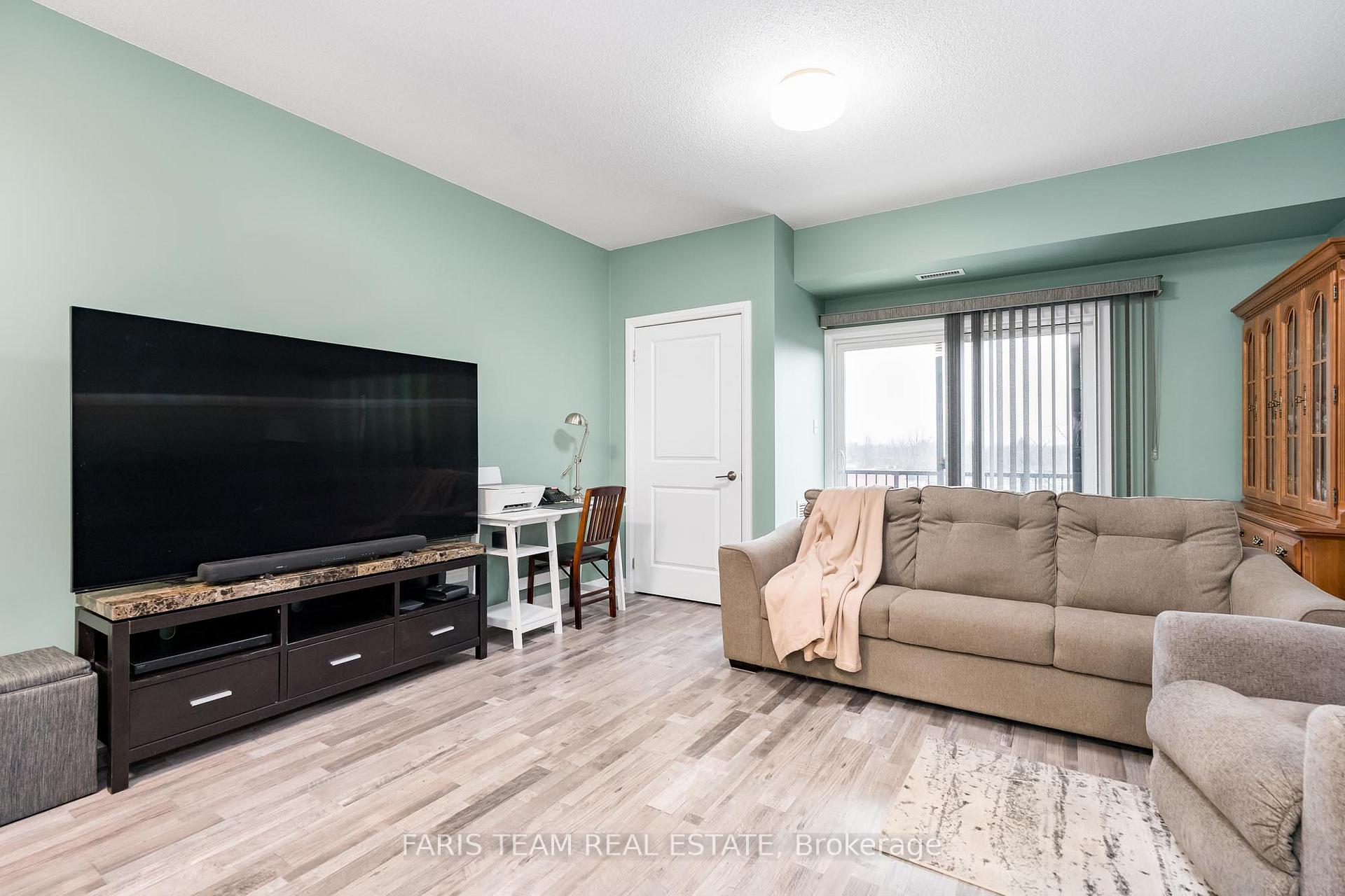 Photo 8 of Unit 406, 161 Wellington Street E, New Tecumseth, Alliston — HOMEH