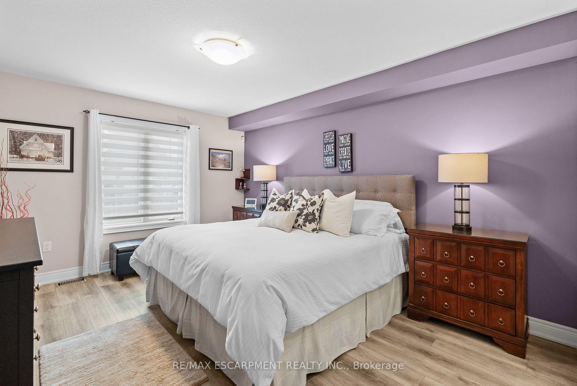 Photo 12 of 8 Burgundy Grove, Hamilton, Meadowlands — HOMEH