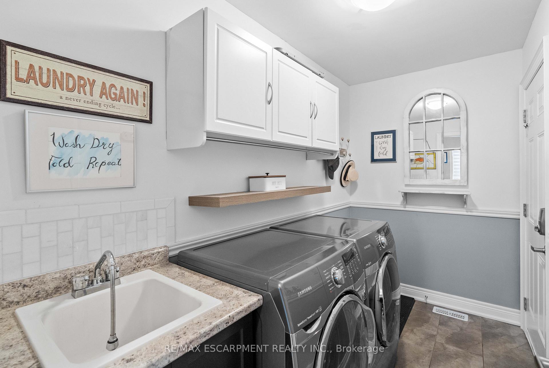 Photo 17 of 8 Burgundy Grove, Hamilton, Meadowlands — HOMEH