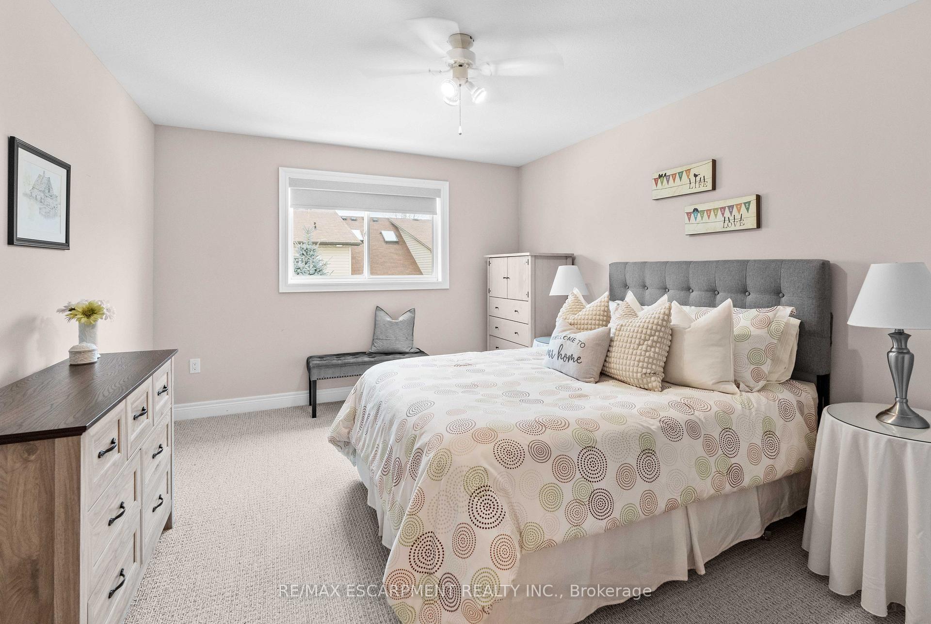 Photo 23 of 8 Burgundy Grove, Hamilton, Meadowlands — HOMEH