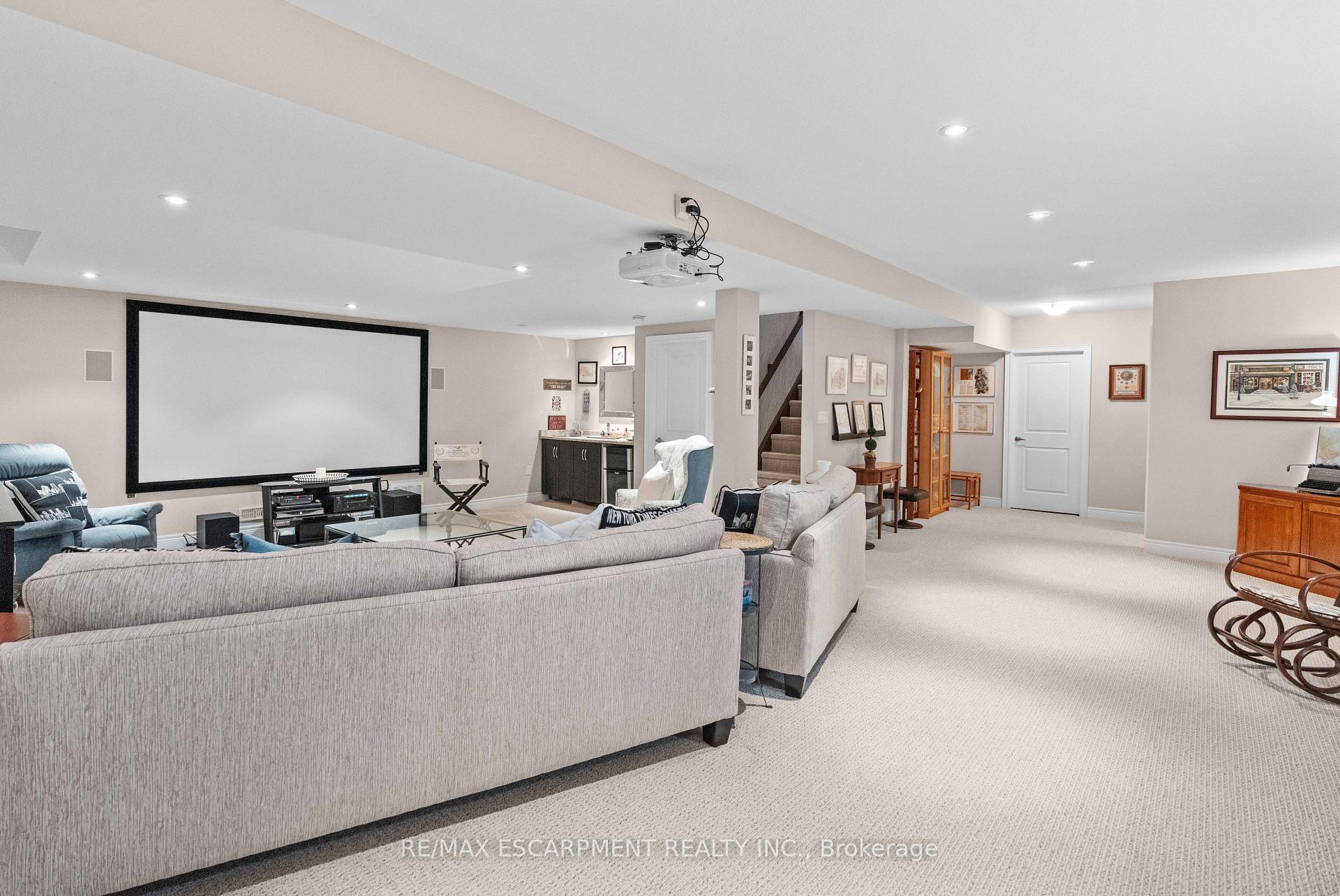 Photo 29 of 8 Burgundy Grove, Hamilton, Meadowlands — HOMEH