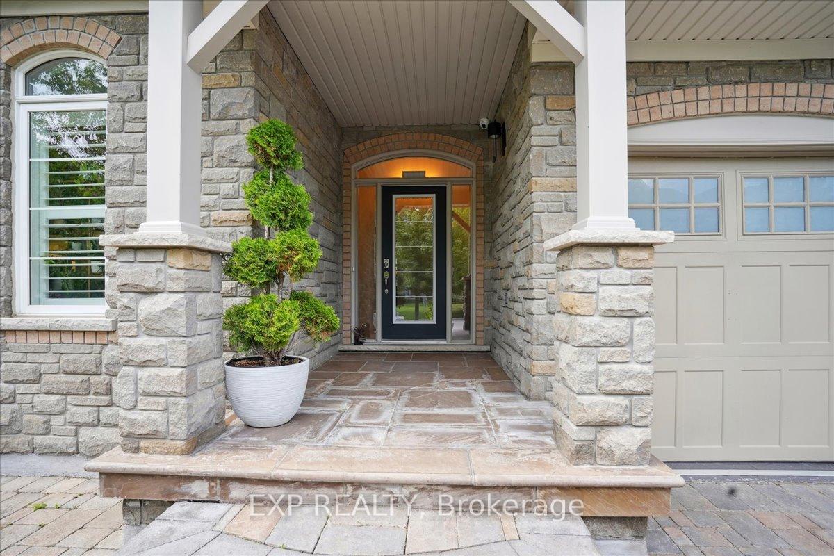 Photo 3 of 34 Capps Drive, Barrie, Bayshore — HOMEH