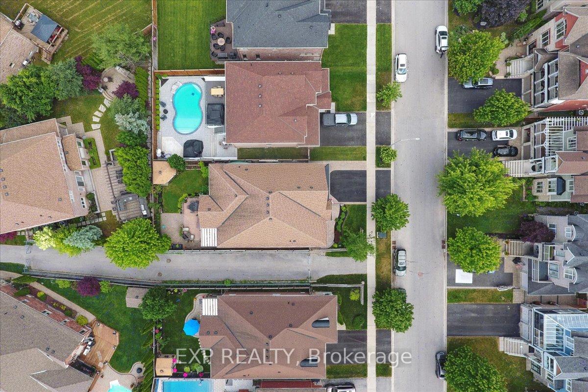 Photo 44 of 34 Capps Drive, Barrie, Bayshore — HOMEH