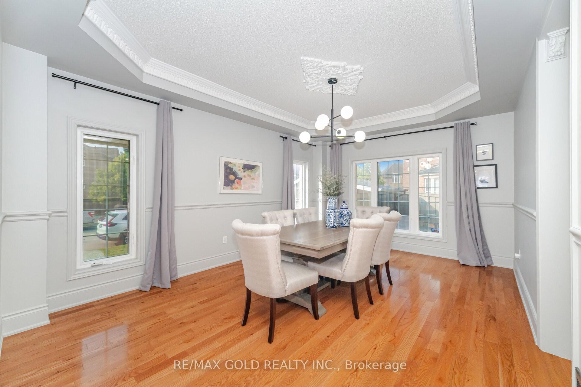Photo 5 of 41 Leparc Road, Brampton, Vales of Castlemore North — HOMEH