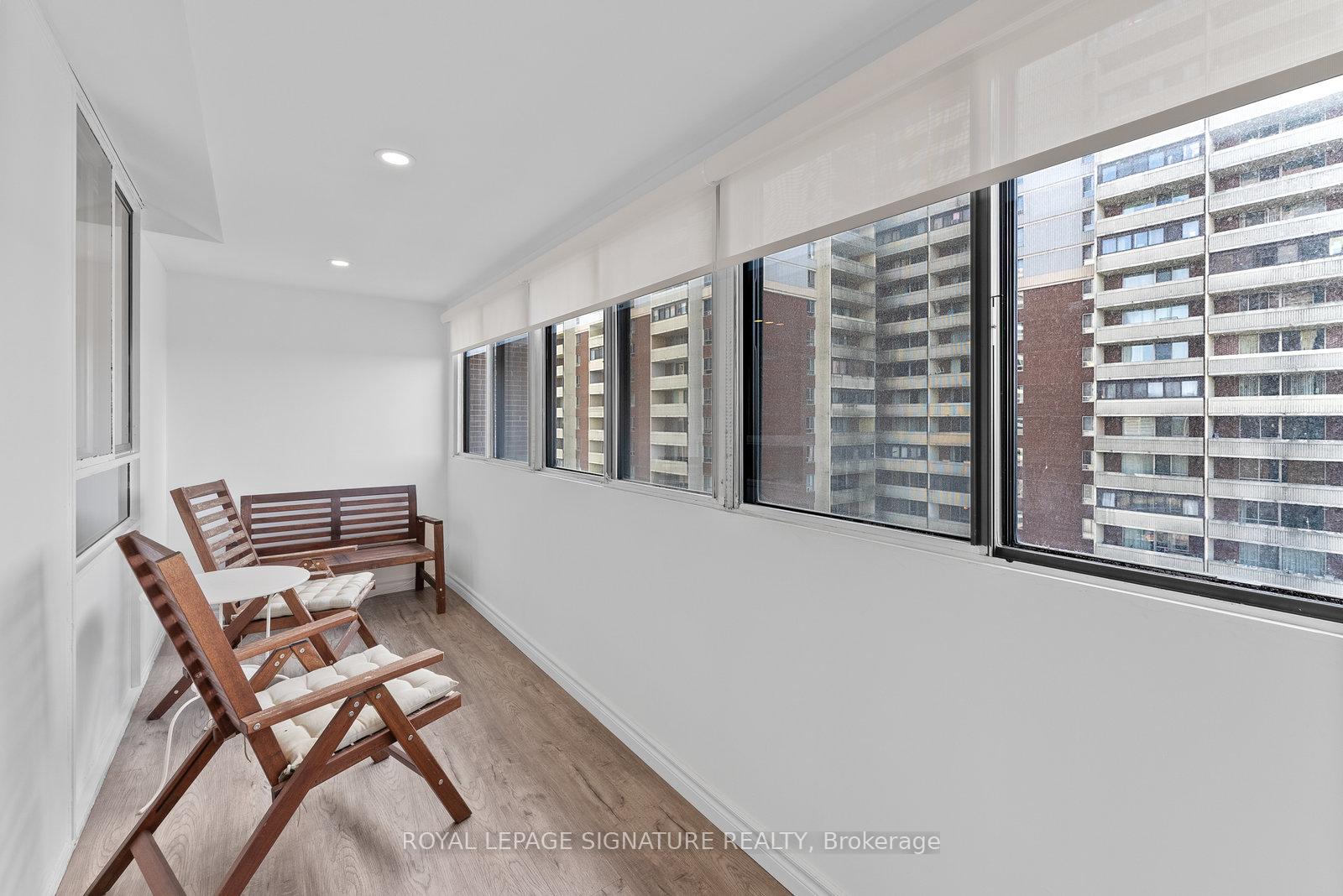 Photo 10 of Unit 1806, 3 Massey Square, Toronto, Crescent Town — HOMEH