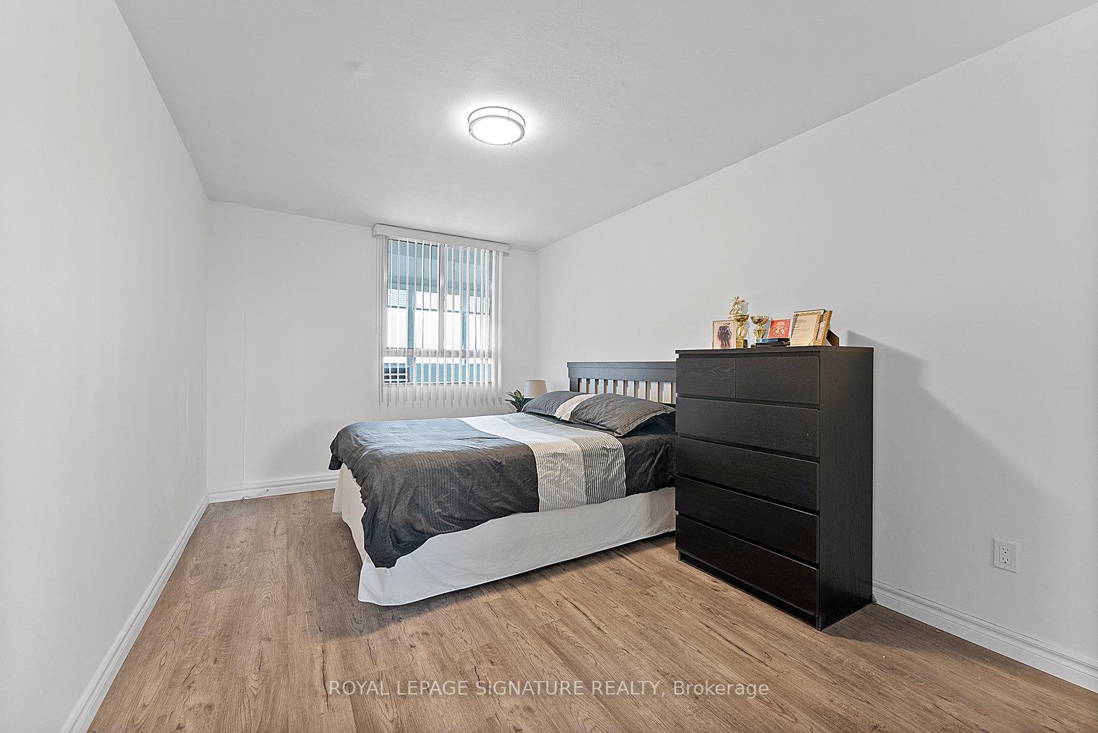 Photo 17 of Unit 1806, 3 Massey Square, Toronto, Crescent Town — HOMEH
