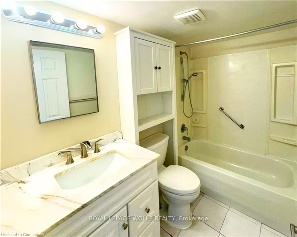 Photo 6 of Unit 1201, 64 Benton Street, Kitchener — HOMEH