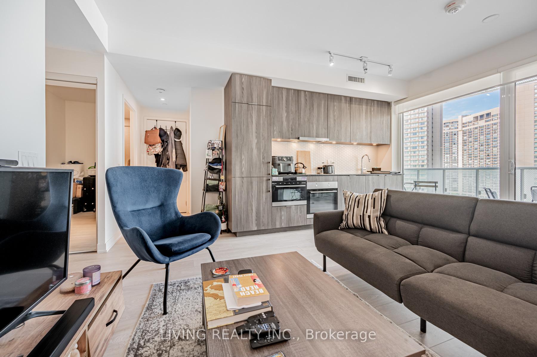 Photo 4 of Unit 1405, 15 Queens Quay E, Toronto, Waterfront Communities — HOMEH