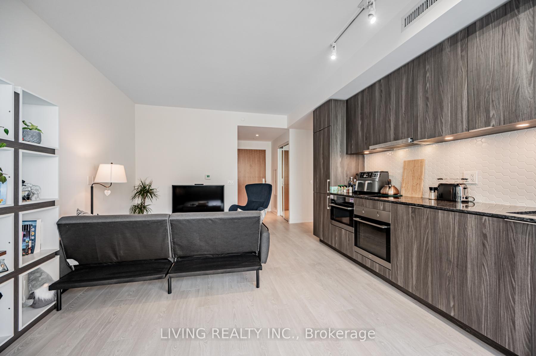 Photo 16 of Unit 1405, 15 Queens Quay E, Toronto, Waterfront Communities — HOMEH
