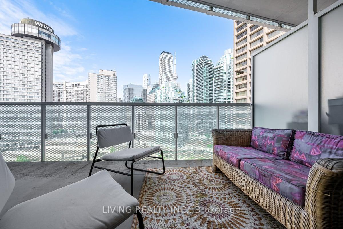 Photo 18 of Unit 1405, 15 Queens Quay E, Toronto, Waterfront Communities — HOMEH