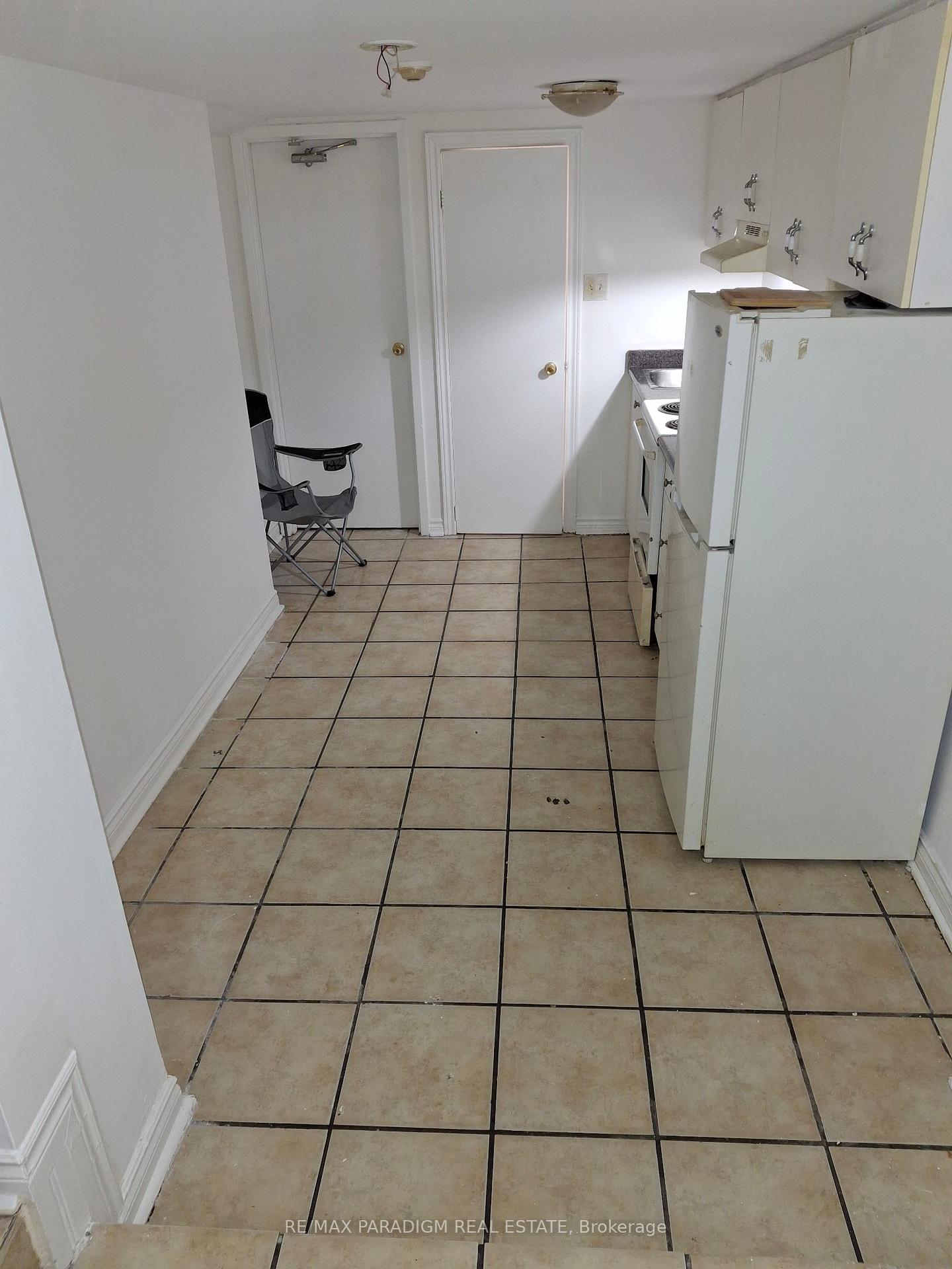 Photo 4 of Unit 104, 869 Broadview Avenue, Toronto, Playter Estates-Danforth — HOMEH