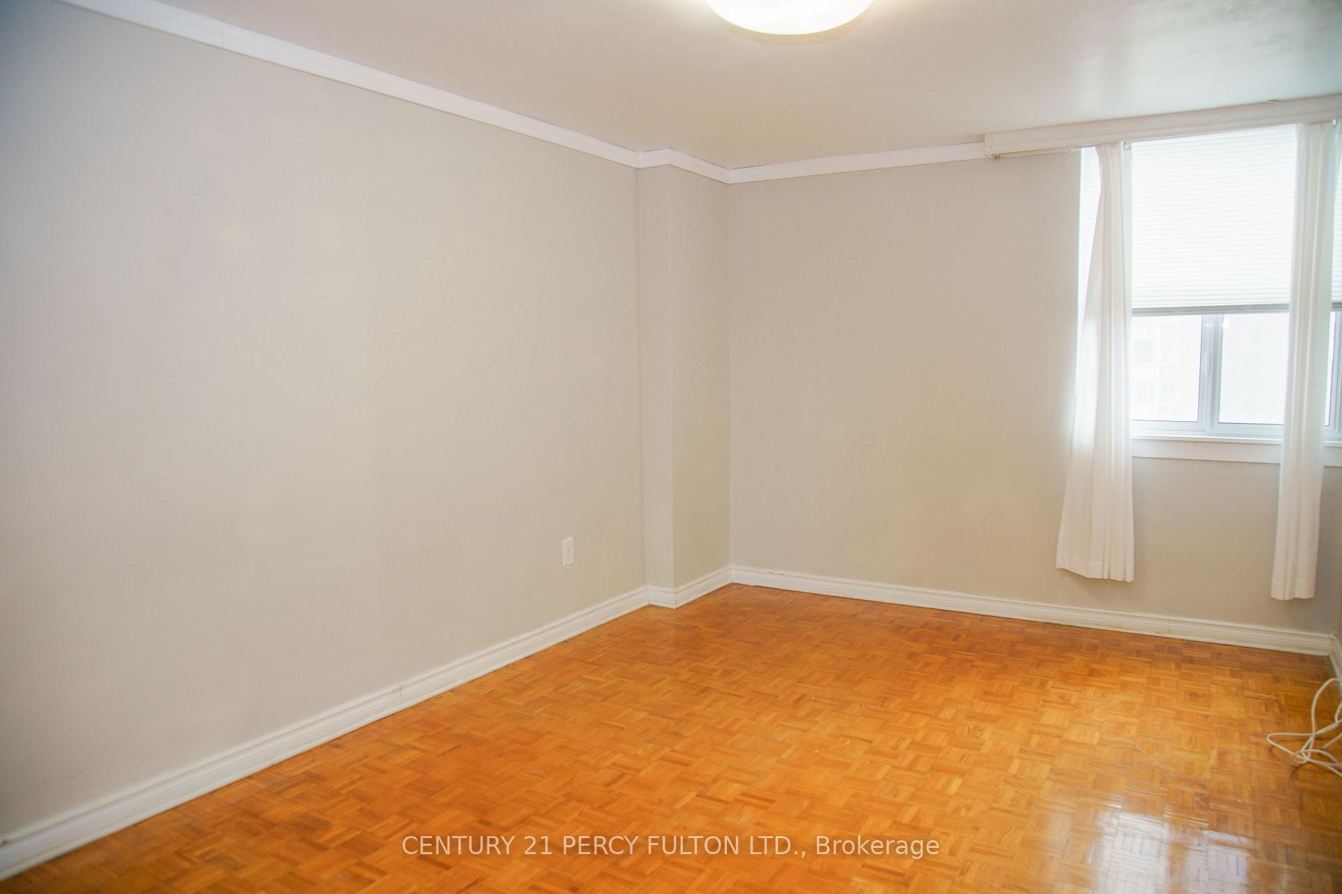 Photo 11 of Unit 1503, 3 Massey Square, Toronto, Crescent Town — HOMEH