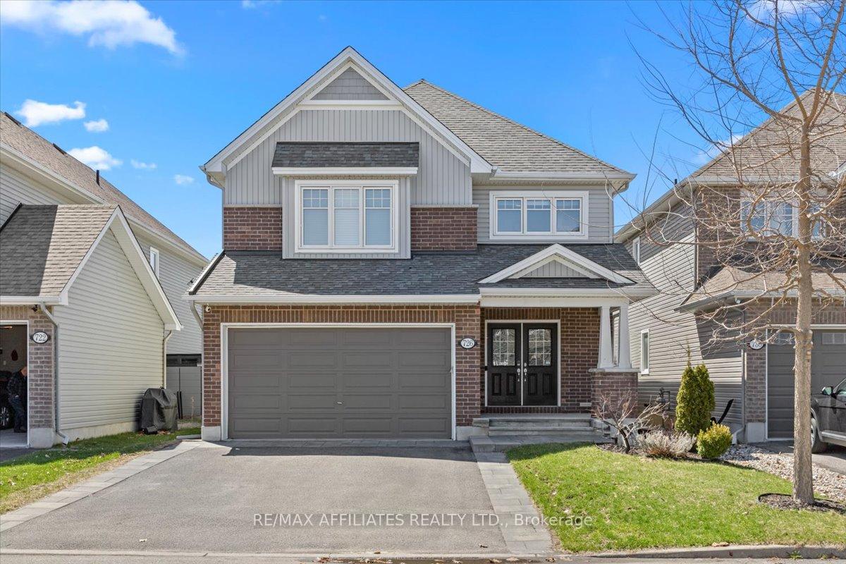 Front of 726 Bunchberry Way