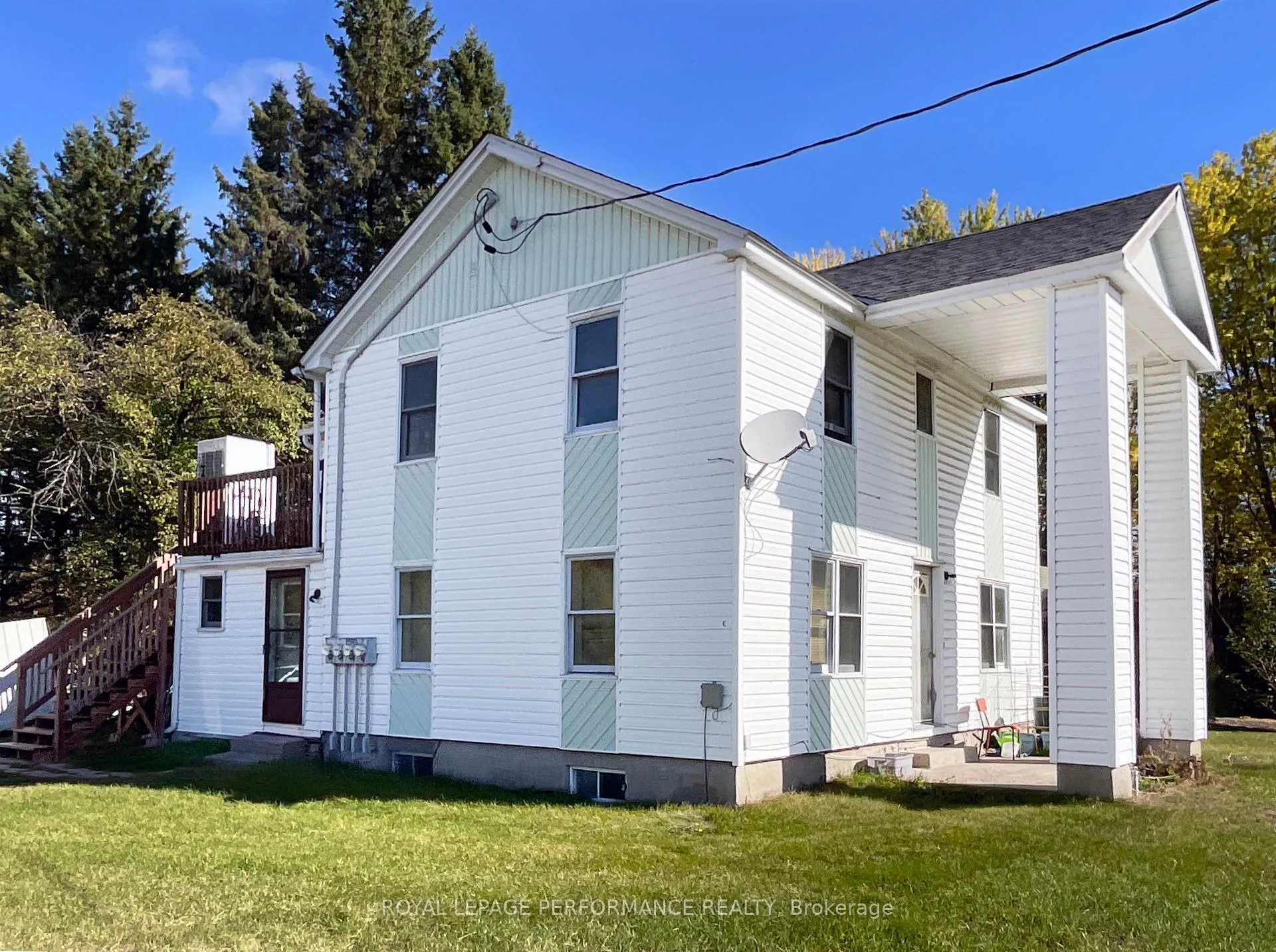 Photo 2 of 1751 Fauteux Street, Champlain, Champlain Twp — HOMEH