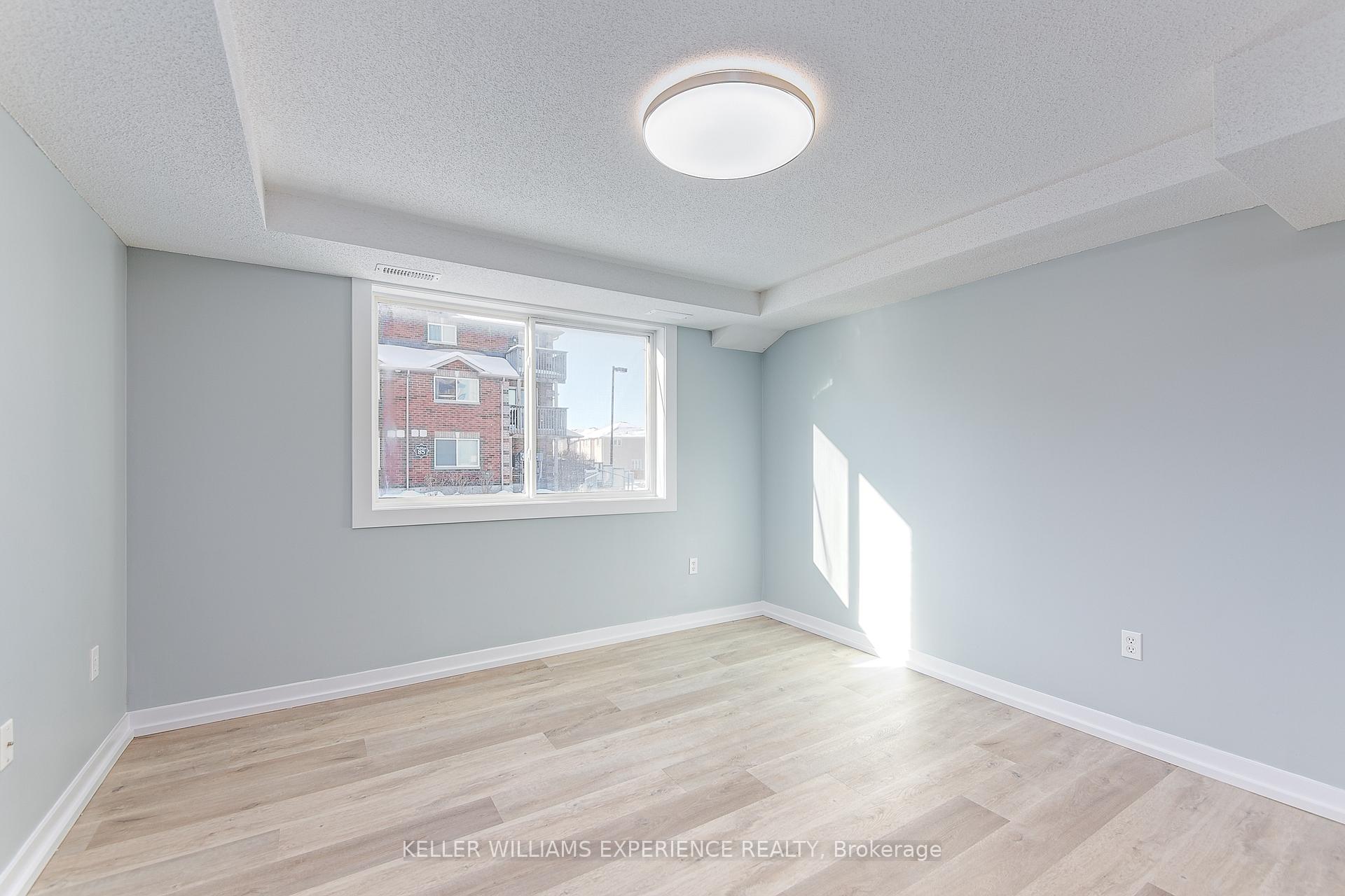 Photo 6 of Unit 1, 89 Goodwin Drive, Barrie, Painswick South — HOMEH