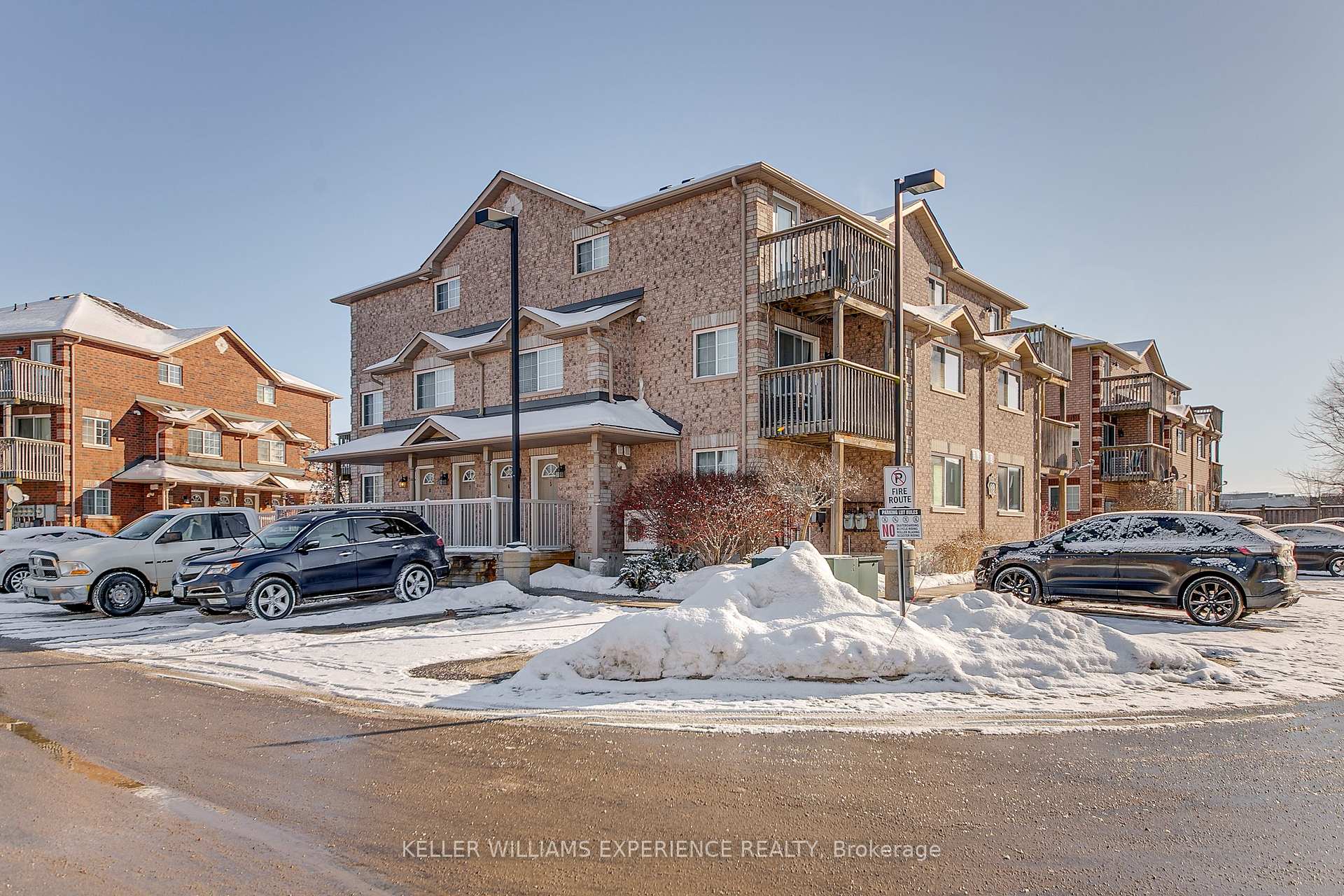 Photo 14 of Unit 1, 89 Goodwin Drive, Barrie, Painswick South — HOMEH