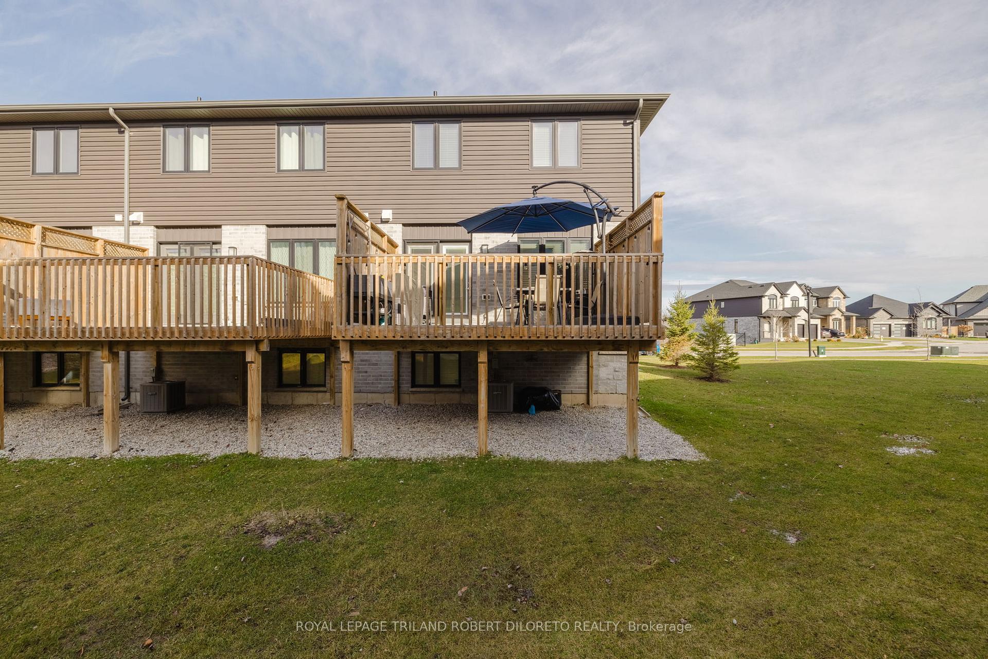 Photo 30 of 1056 Meadowlark Ridge, London, South U — HOMEH