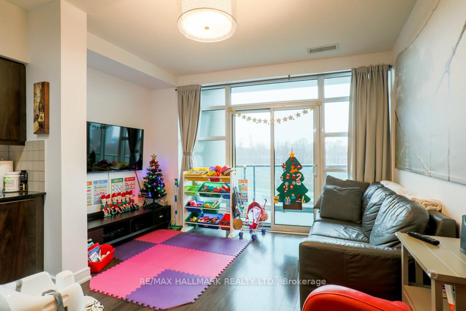 Photo 11 of Unit 214, 35 Brian Peck Crescent, Toronto, Leaside — HOMEH