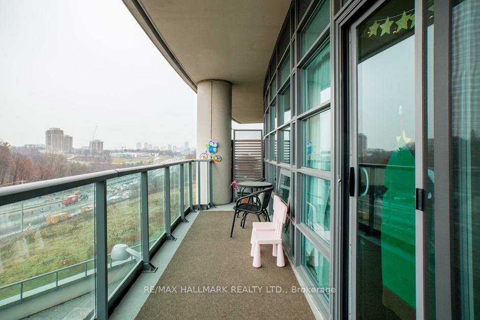 Photo 9 of Unit 214, 35 Brian Peck Crescent, Toronto, Leaside — HOMEH