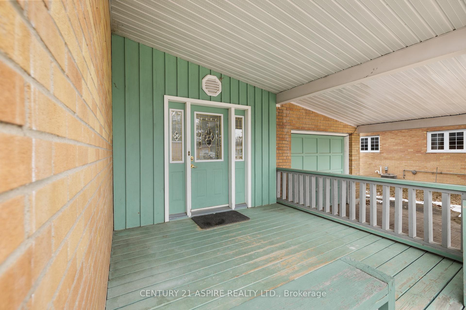 Photo 2 of 75 Frontenac Crescent, Deep River — HOMEH