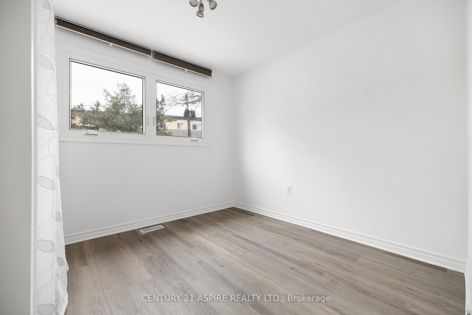 Photo 16 of 75 Frontenac Crescent, Deep River — HOMEH