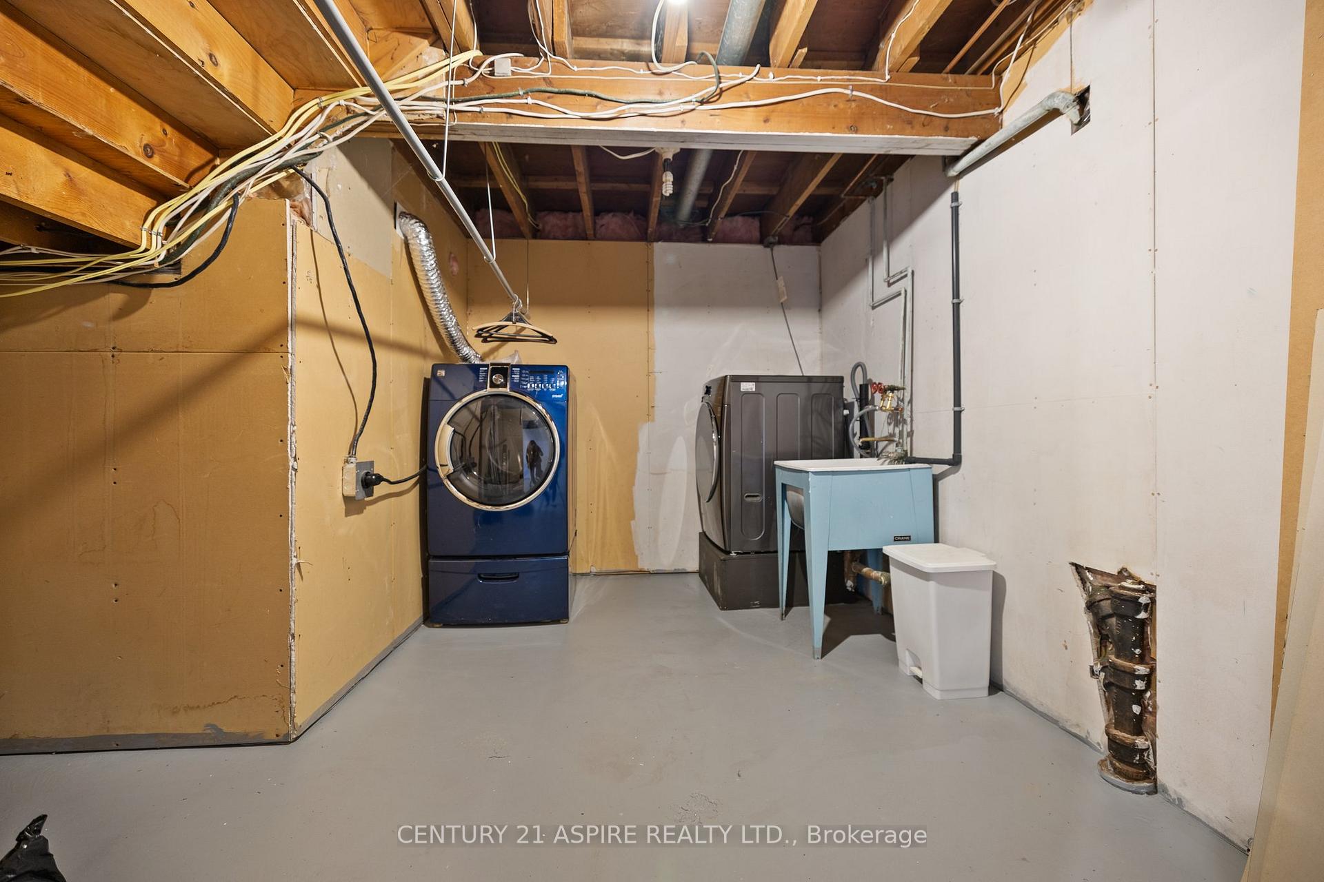 Photo 18 of 75 Frontenac Crescent, Deep River — HOMEH
