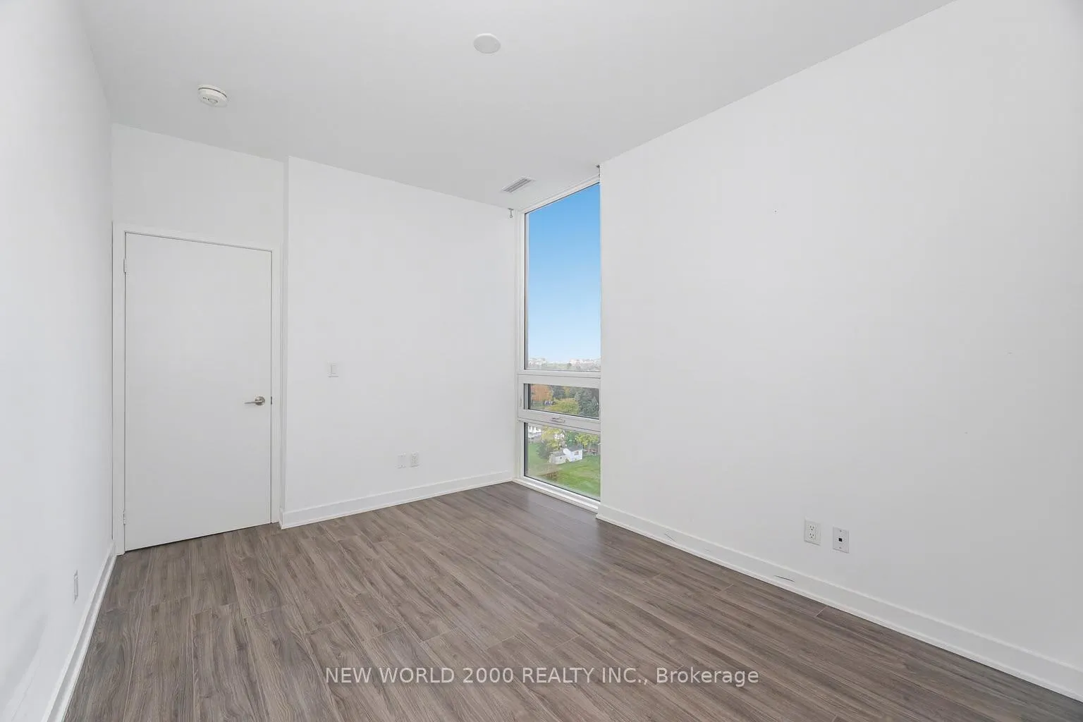 Photo 11 of Unit PH720, 681 Yonge Street, Barrie, Painswick South — HOMEH