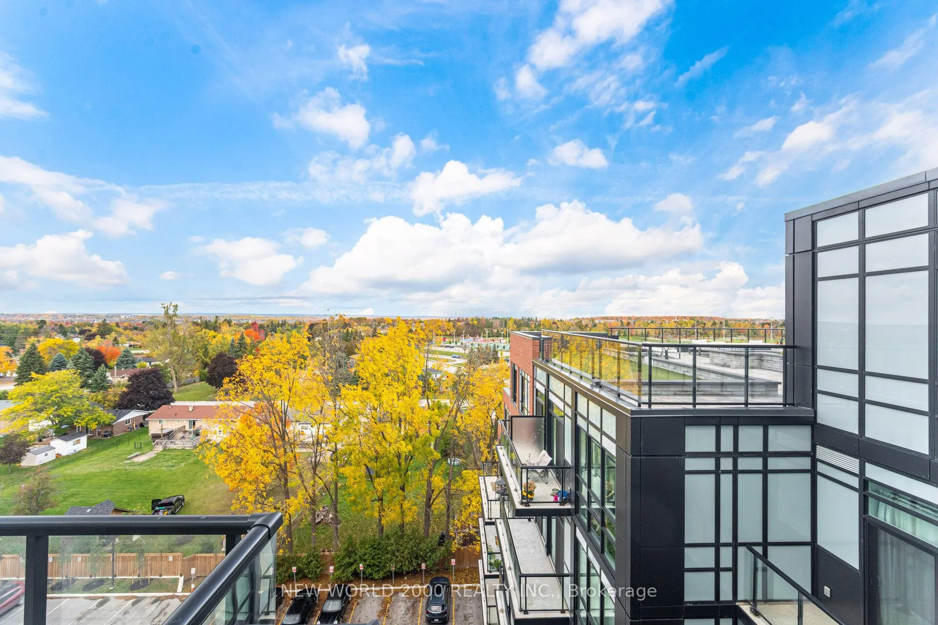 Photo 16 of Unit PH720, 681 Yonge Street, Barrie, Painswick South — HOMEH