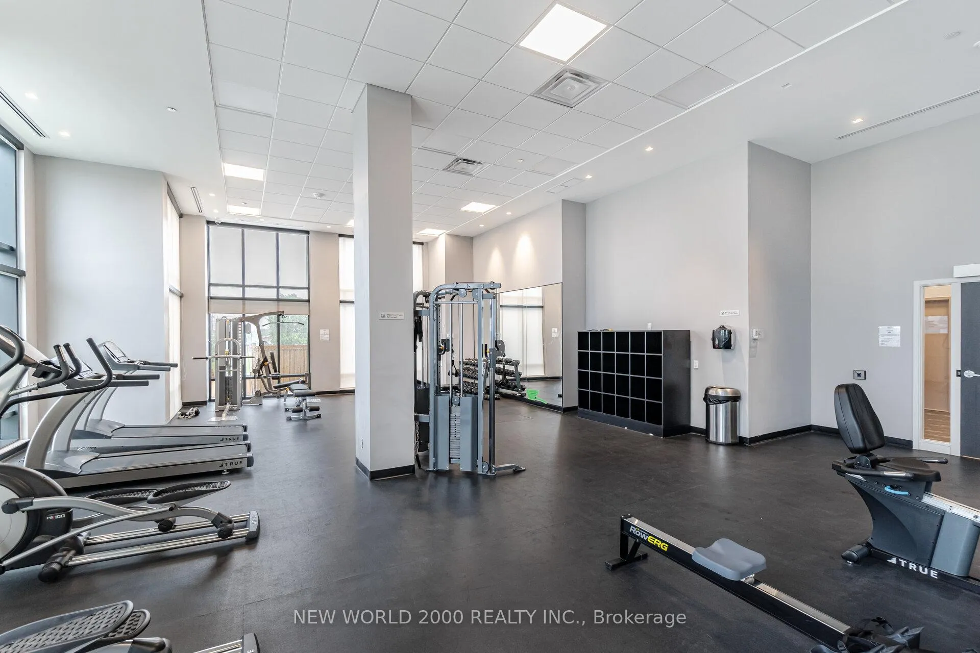 Photo 19 of Unit PH720, 681 Yonge Street, Barrie, Painswick South — HOMEH