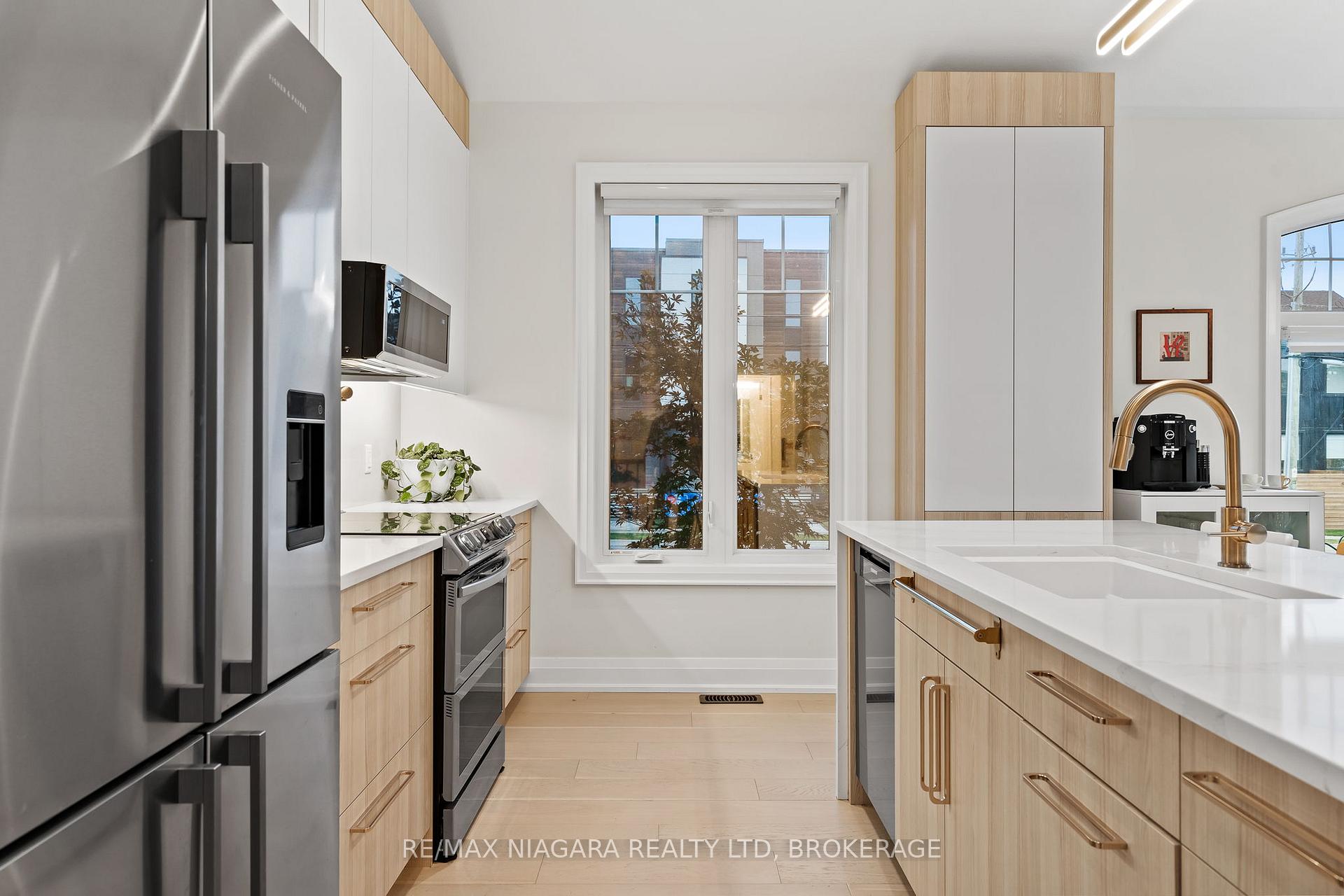 Photo 12 of Unit 75, 154 Port Robinson Road, Pelham, Fonthill — HOMEH