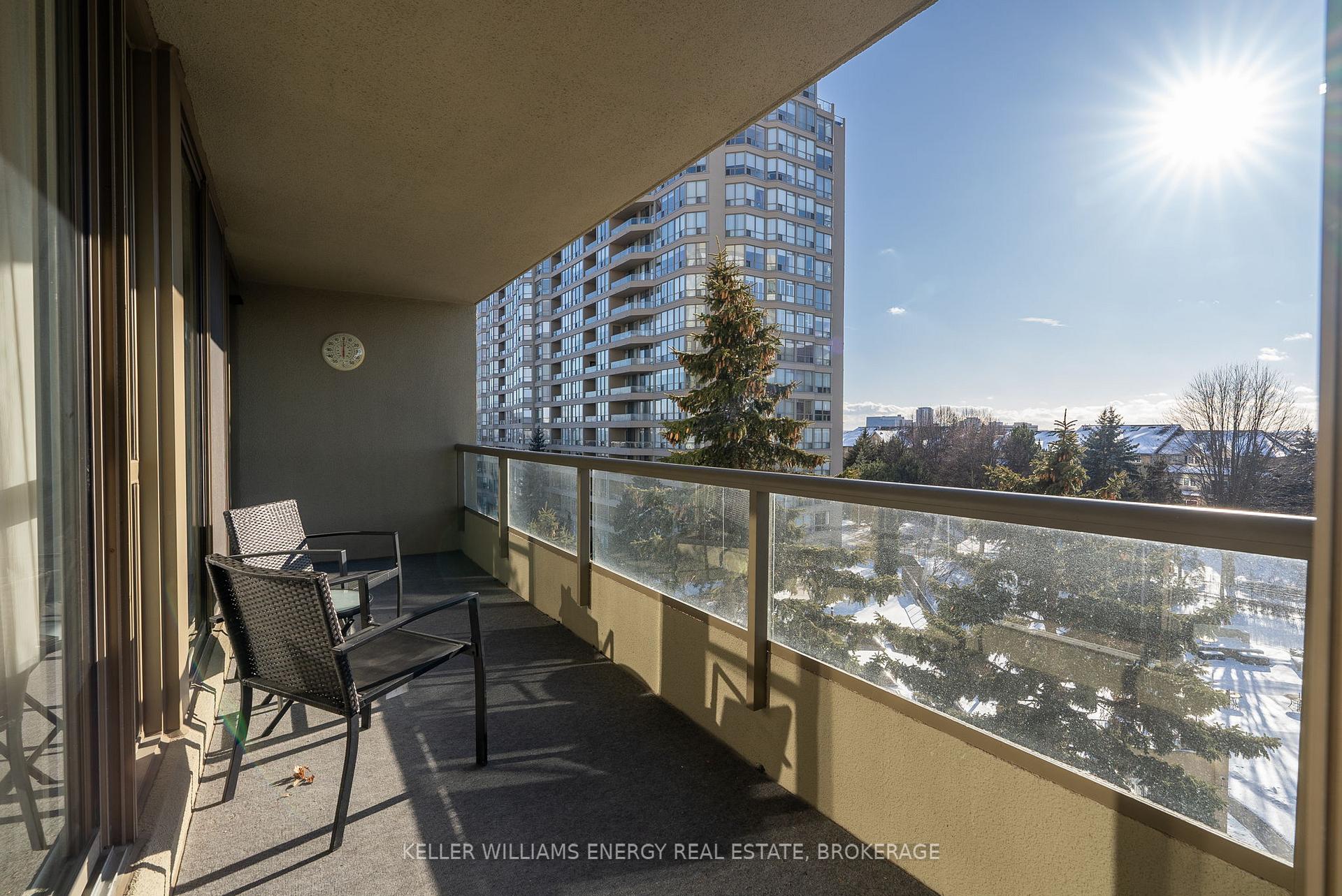 Photo 4 of Unit 506, 1890 Valley Farm Road, Pickering, Town Centre — HOMEH