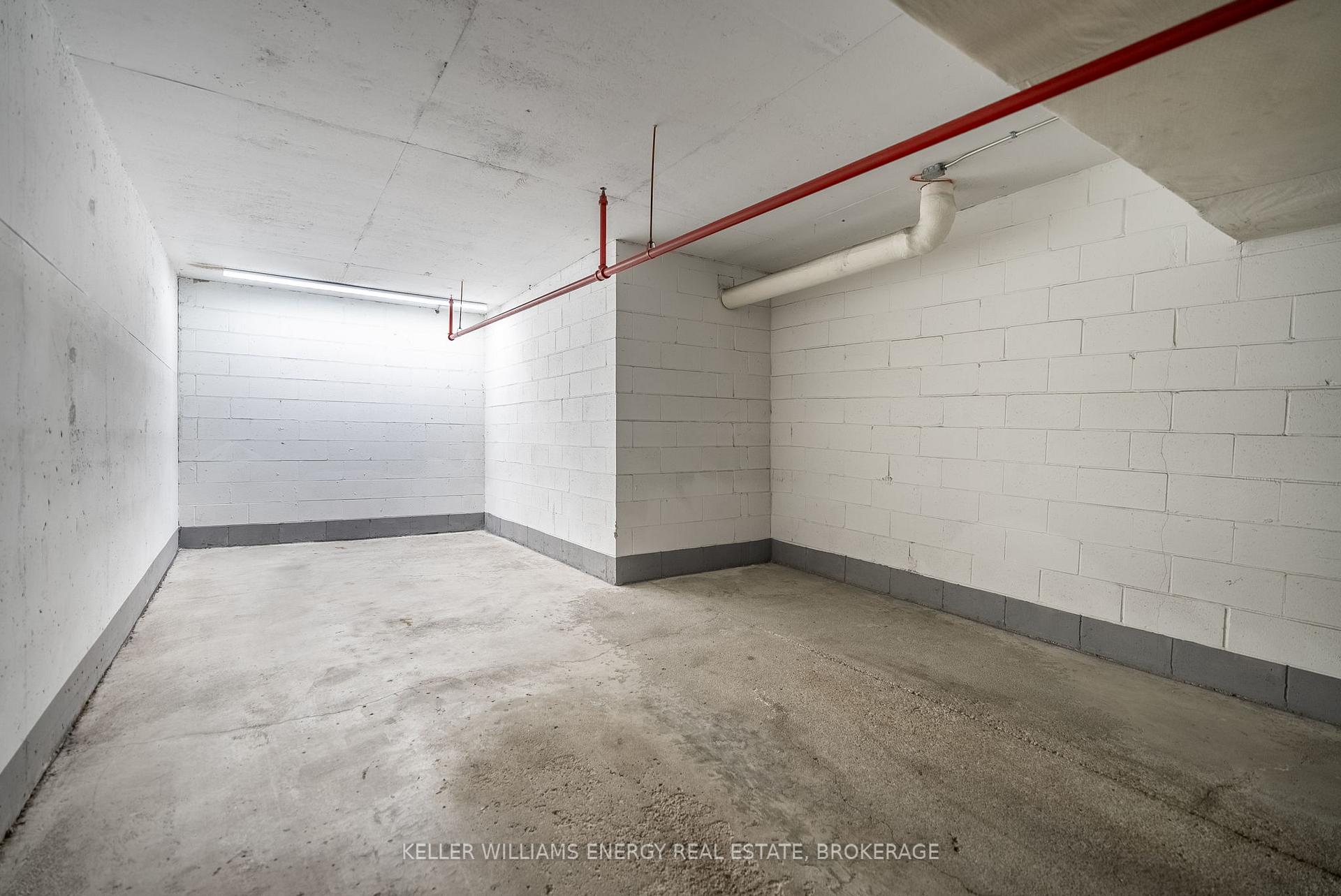 Photo 5 of Unit 506, 1890 Valley Farm Road, Pickering, Town Centre — HOMEH