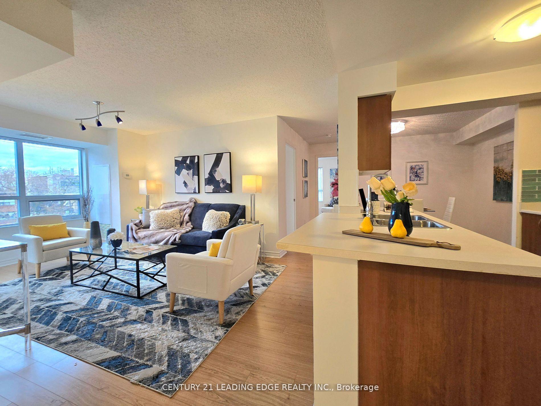 Photo 4 of Unit 317, 35 Saranac Boulevard, Toronto, Englemount-Lawrence — HOMEH