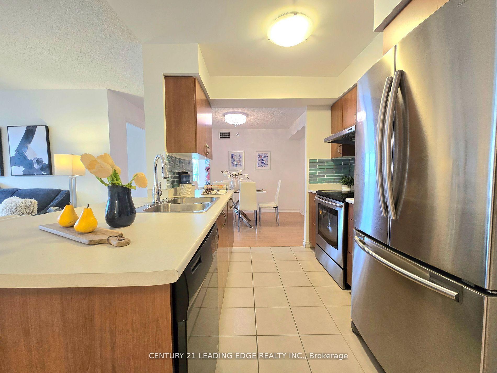 Photo 5 of Unit 317, 35 Saranac Boulevard, Toronto, Englemount-Lawrence — HOMEH