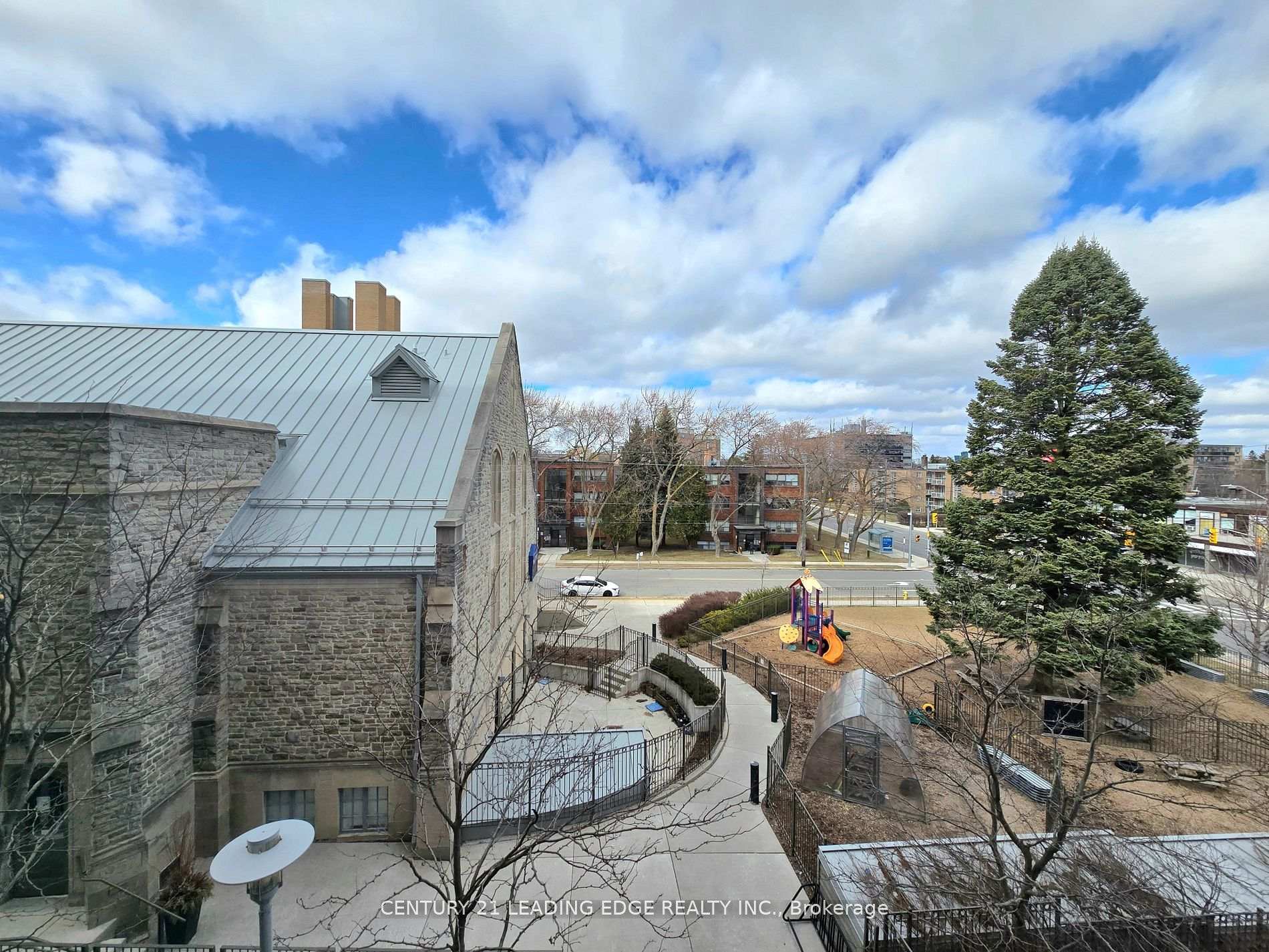 Photo 10 of Unit 317, 35 Saranac Boulevard, Toronto, Englemount-Lawrence — HOMEH