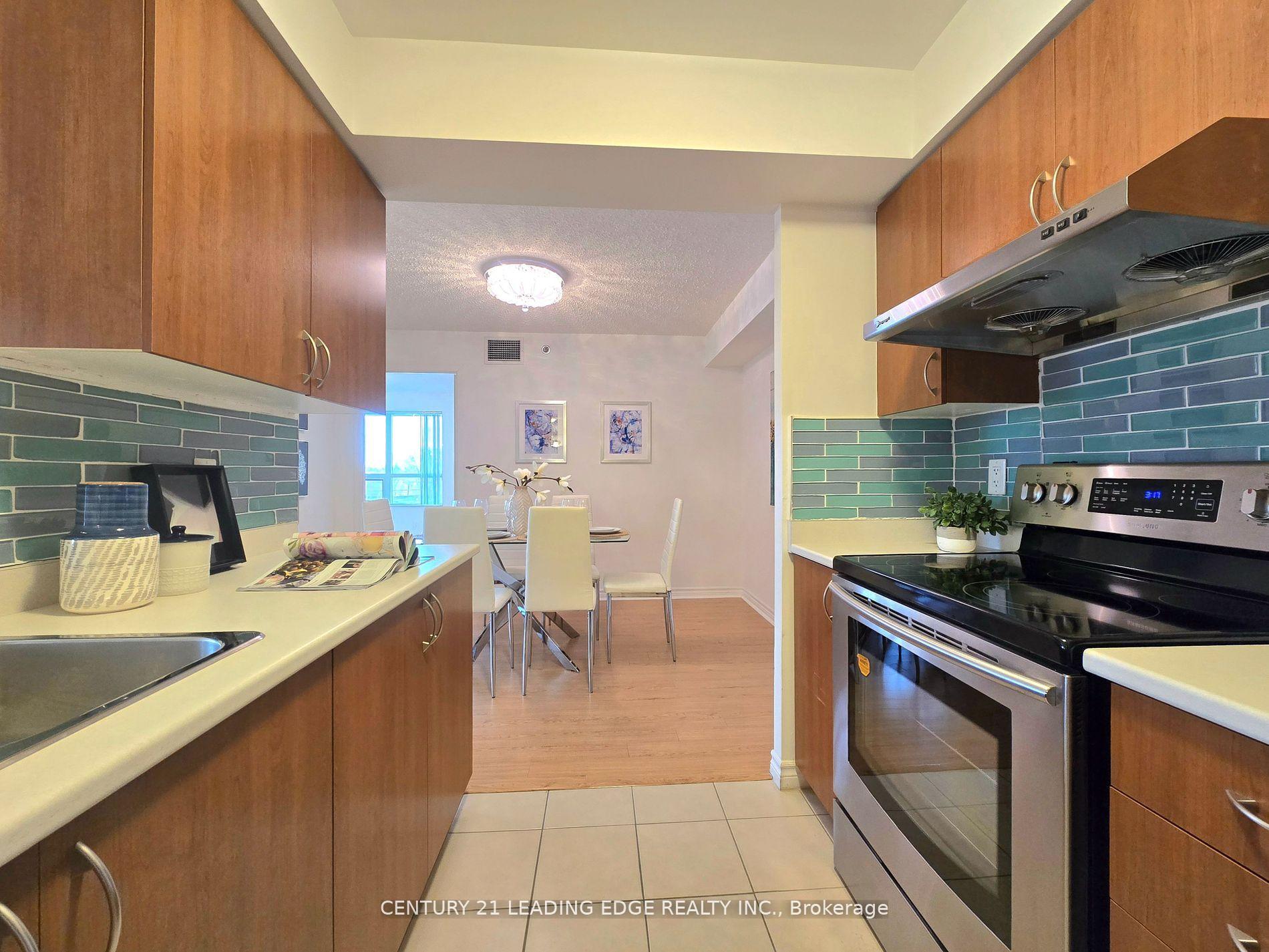 Photo 15 of Unit 317, 35 Saranac Boulevard, Toronto, Englemount-Lawrence — HOMEH