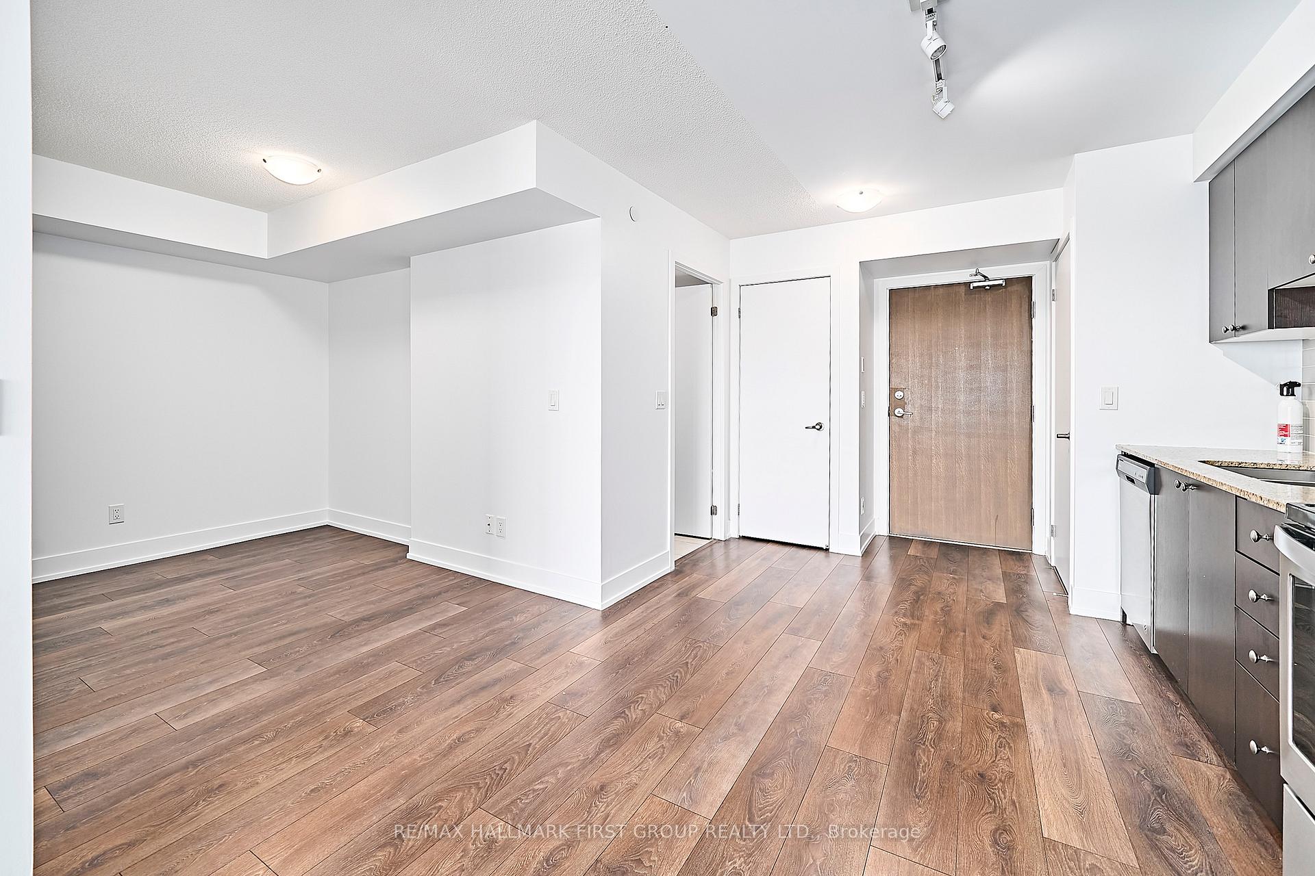 Photo 11 of Unit 1403, 1255 Bayly Street, Pickering, Bay Ridges — HOMEH